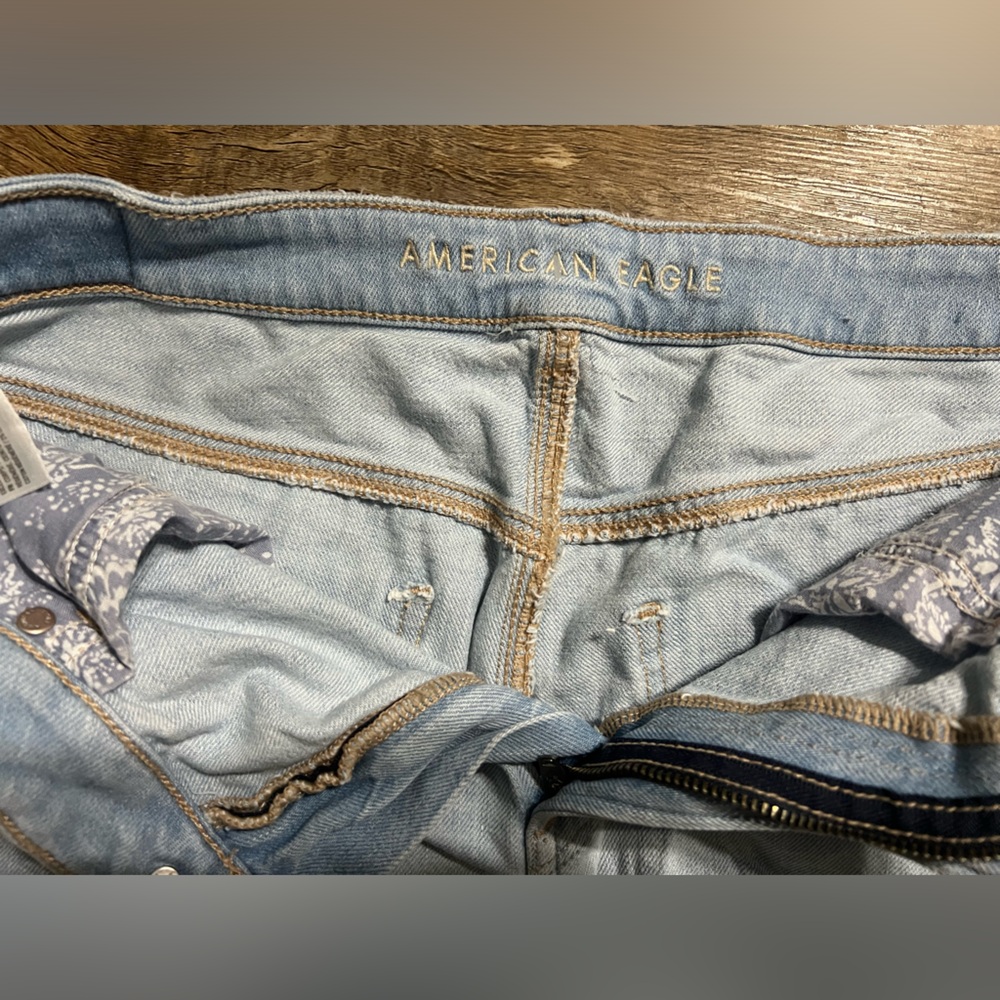 🌸👖💖American Eagle Outfitters Women's mom Blue Jeans size -10 - Picture 4 of 7